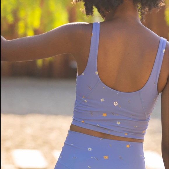 POPFLEX Cottagecore Floral Crop Top - Picture 3 of 6